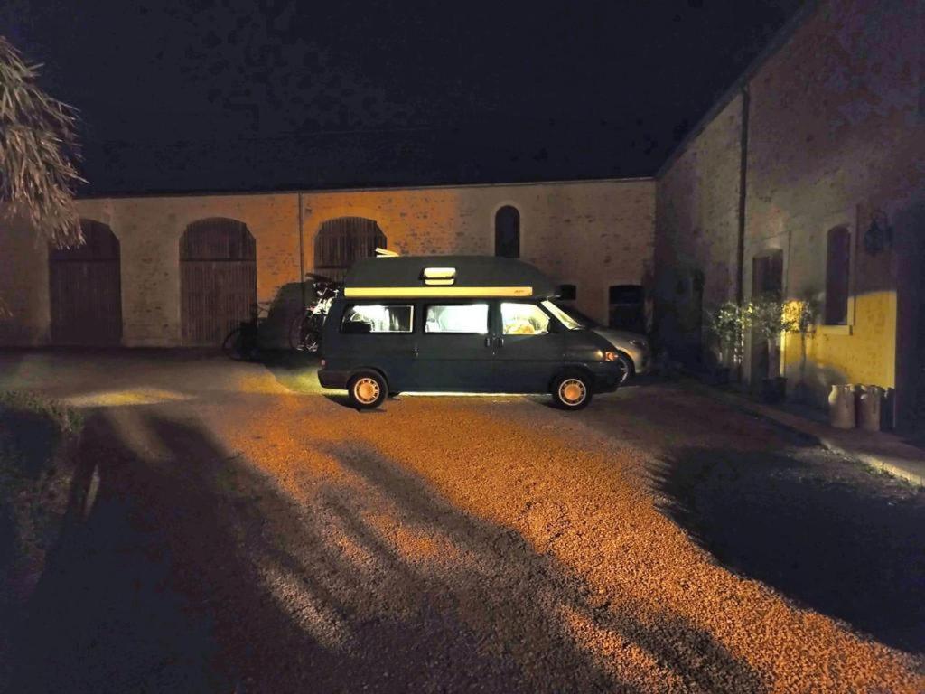 Le Clos Du Bas Courtil Guesthouse B&B Omaha Beach Osmanville Dış mekan fotoğraf