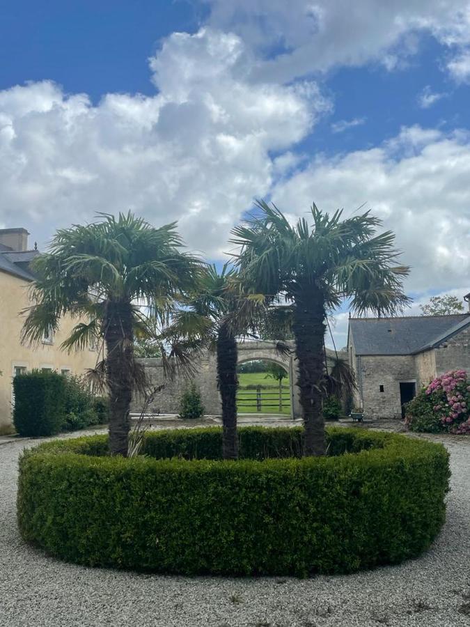 Le Clos Du Bas Courtil Guesthouse B&B Omaha Beach Osmanville Dış mekan fotoğraf